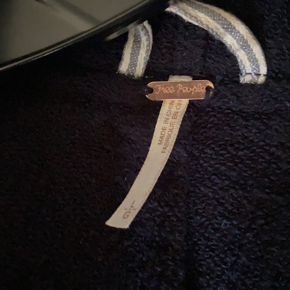 Free People - Picture 5 of 6